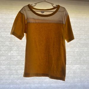 Girls old navy tee size 8